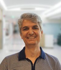 AHMAD REZVAI